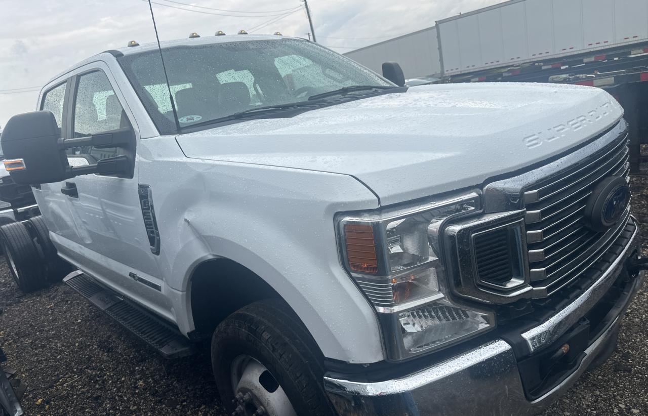 2022 Ford F350 Super Duty na sprzedaż w Wheeling, IL - Minor Dent/Scratches