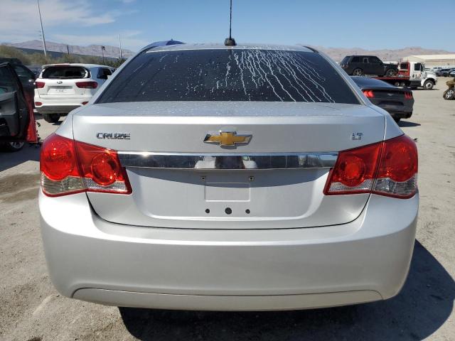 Седани CHEVROLET CRUZE 2016 Сріблястий
