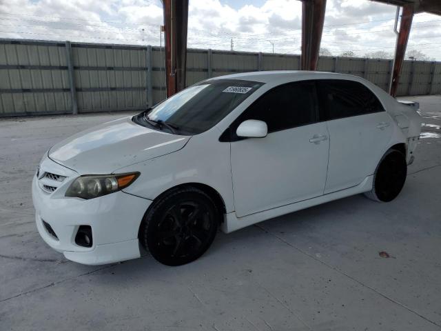  TOYOTA COROLLA 2013 Biały