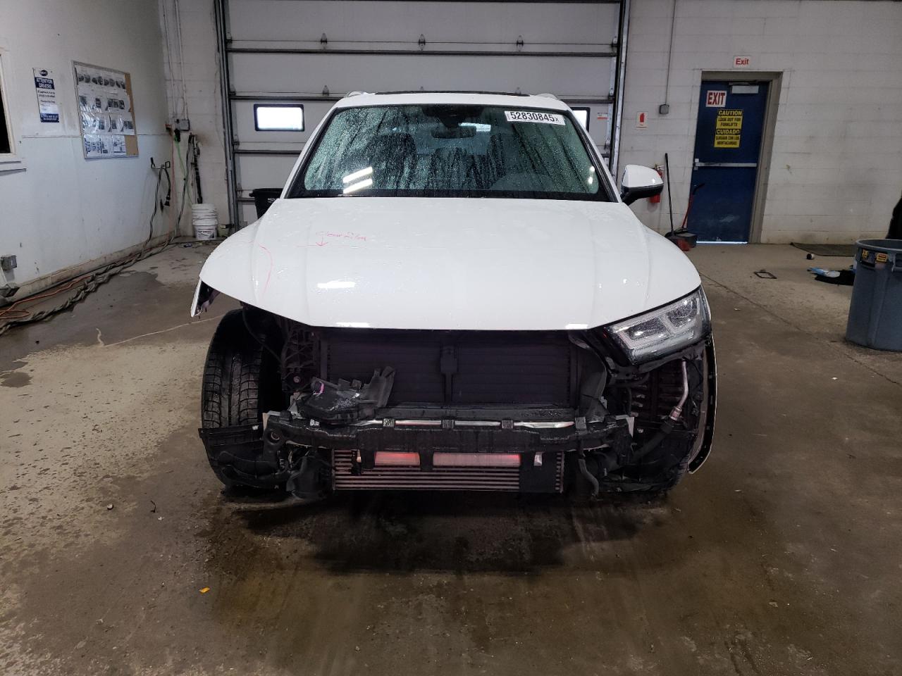 wa1bnafy0j2190573 WA1BNAFY0J2190573 2018 Audi Q5 Premium Plus