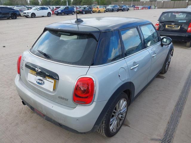 2016 MINI COOPER AUT