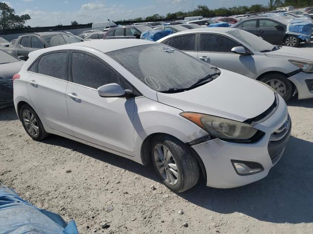 Hatchbacks HYUNDAI ELANTRA 2015 White