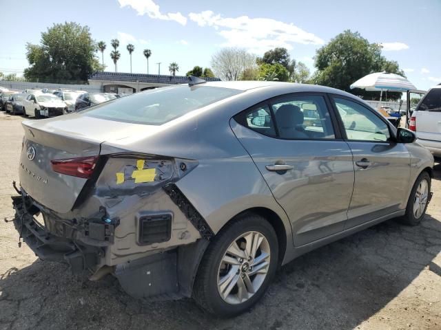  HYUNDAI ELANTRA 2019 Серый