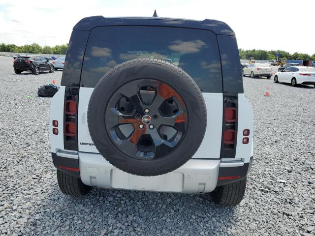  LAND ROVER DEFENDER 2024 Biały