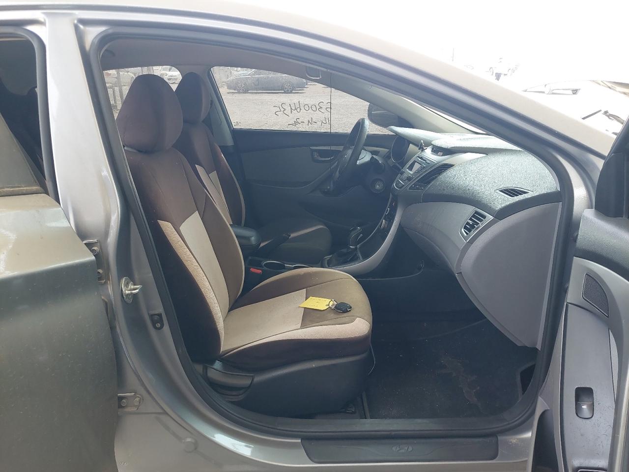 KMHDG41C7FU272765 - 2015 Hyundai ELANTRA - #undefined