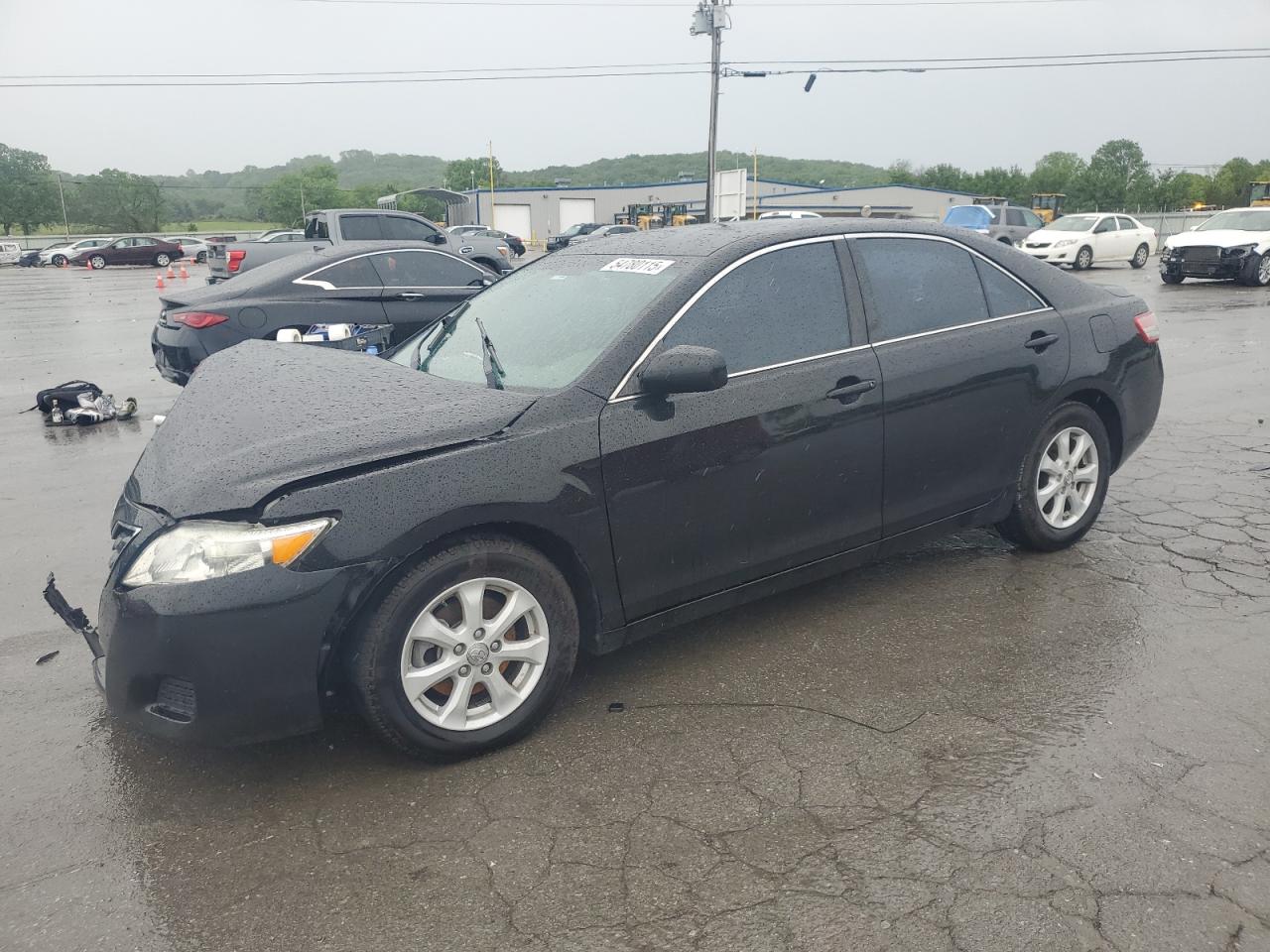 2011 Toyota Camry Base იყიდება Lebanon-ში, TN - Front End