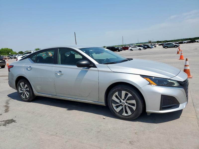  NISSAN ALTIMA 2024 Srebrny