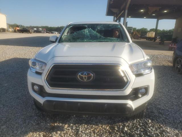  TOYOTA TACOMA 2023 Biały