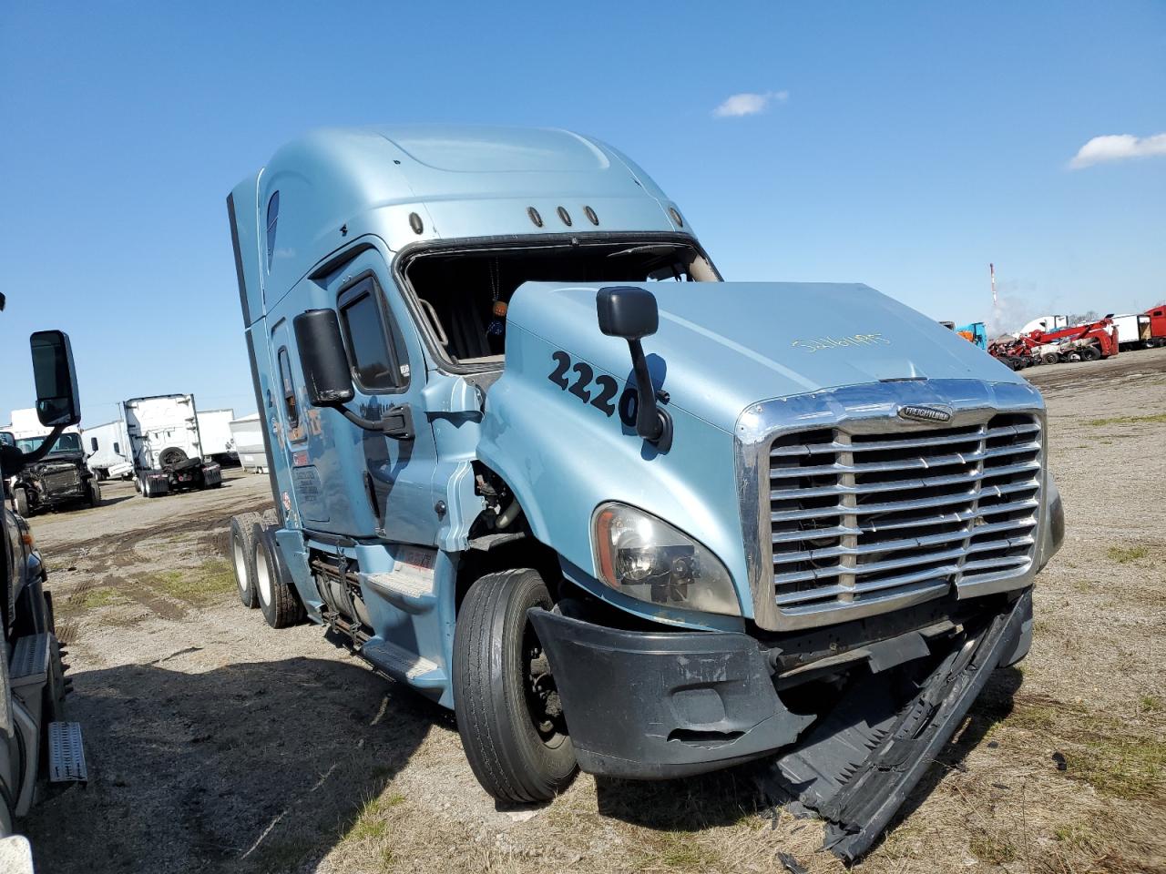 2014 Freightliner Cascadia 125  for Sale in Dyer, IN - Side