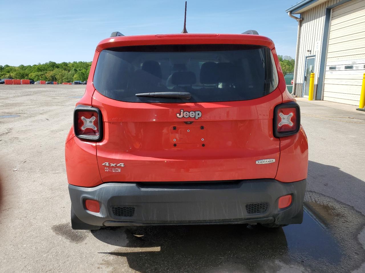 2016 Jeep Renegade Latitude VIN: ZACCJBBT0GPE35893 Lot: 54711585