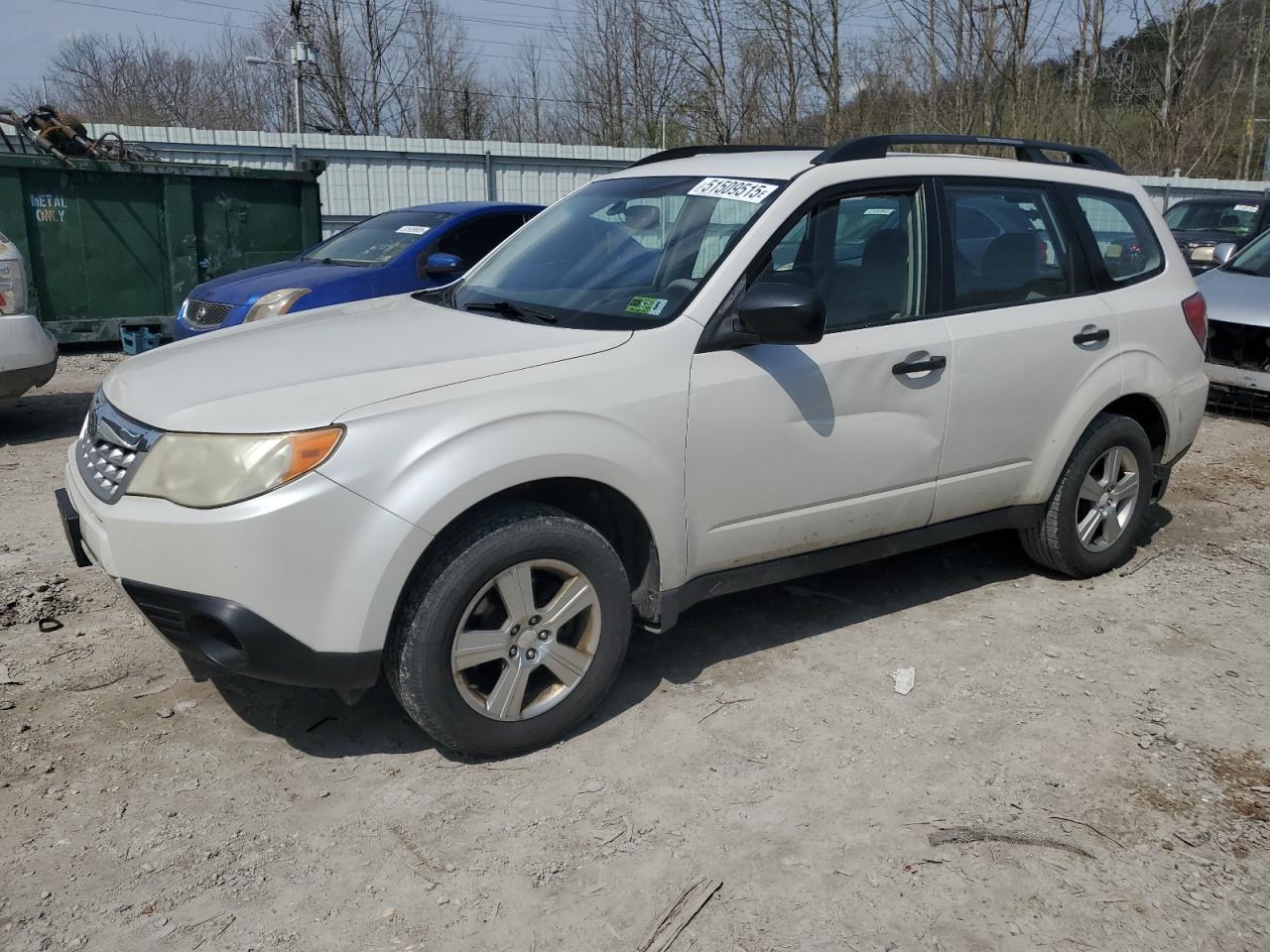 2012 Subaru Forester 2.5X na sprzedaż w Hurricane, WV - Minor Dent/Scratches