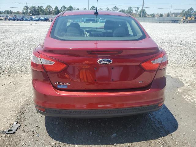 Sedans FORD FOCUS 2014 Red