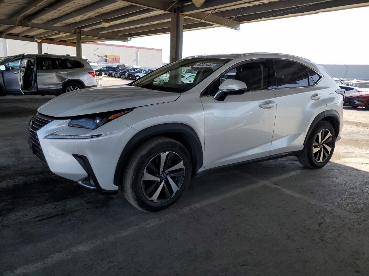 2018 Lexus Nx 300 Base იყიდება Hayward-ში, CA - Mechanical