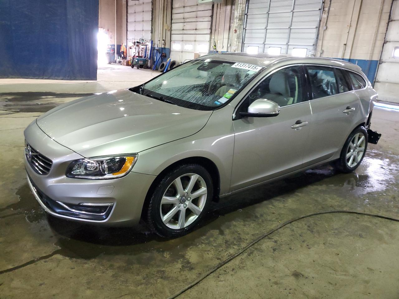 2016 Volvo V60 T5 Platinum en Venta en Woodhaven, MI - Rear End