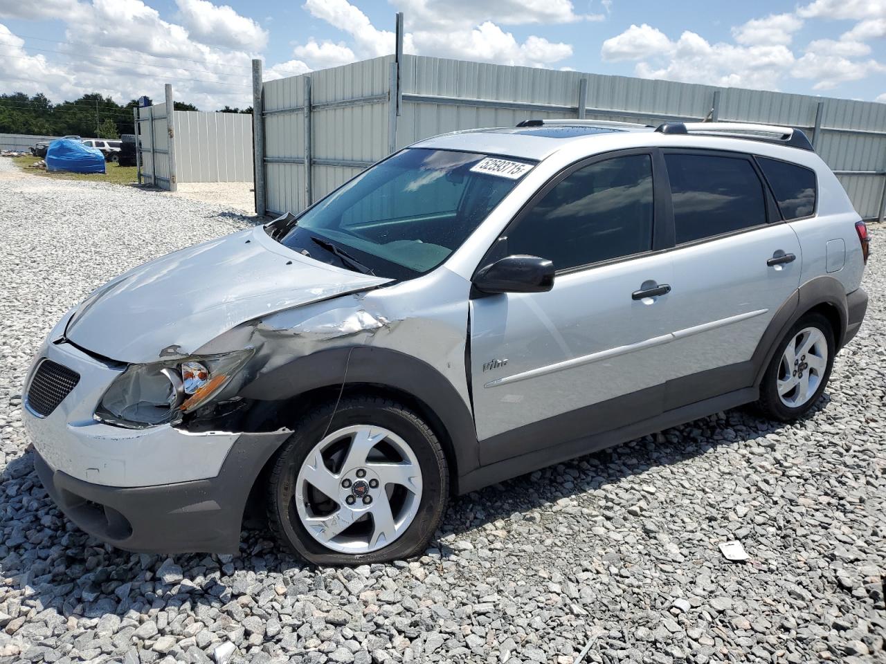 2005 Pontiac Vibe for Sale in Arcadia, FL - Front End