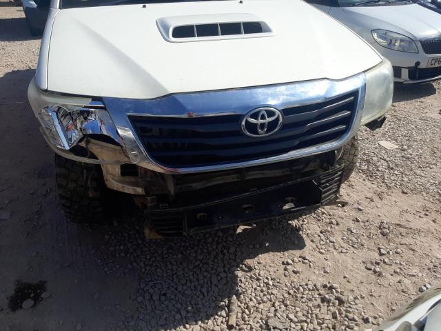 2013 TOYOTA HILUX HL2