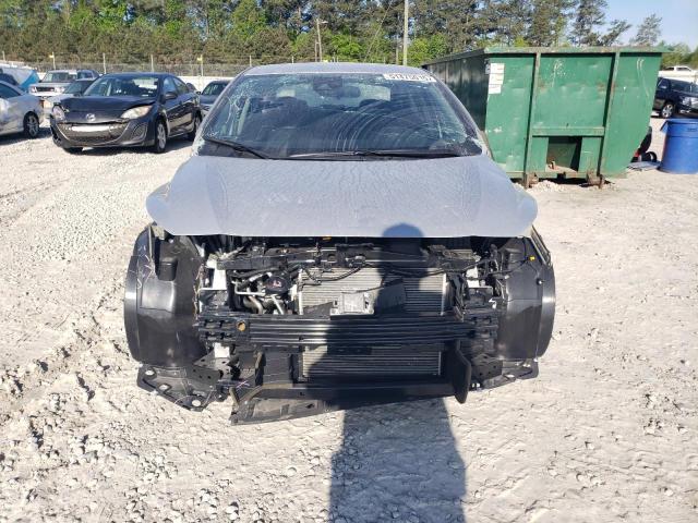  NISSAN VERSA 2024 Srebrny