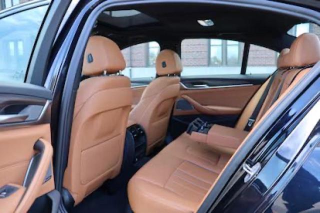 2022 BMW 530 XI