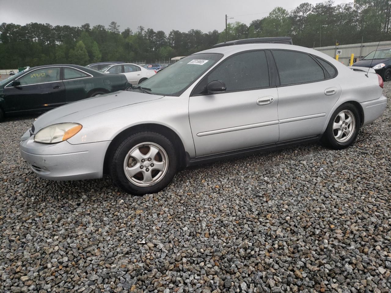 2005 Ford Taurus Se للبيع في Ellenwood، GA - Rear End