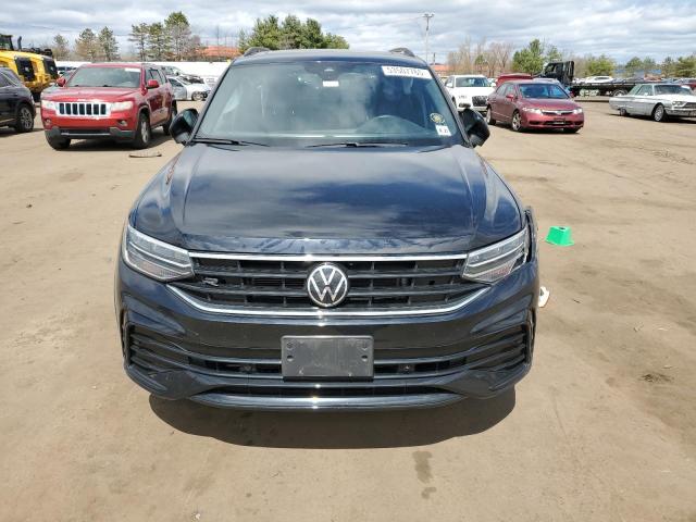  VOLKSWAGEN TIGUAN 2022 Czarny