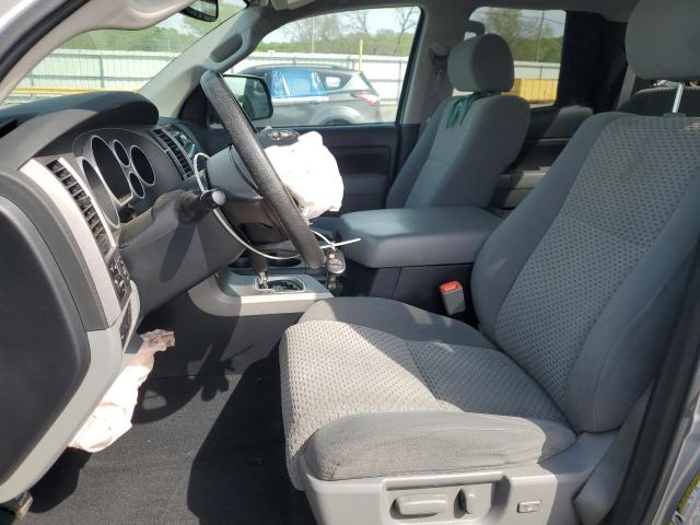  TOYOTA TUNDRA 2012 Серебристый