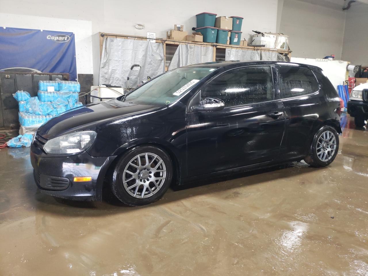 2013 Volkswagen Golf للبيع في Elgin، IL - Rear End