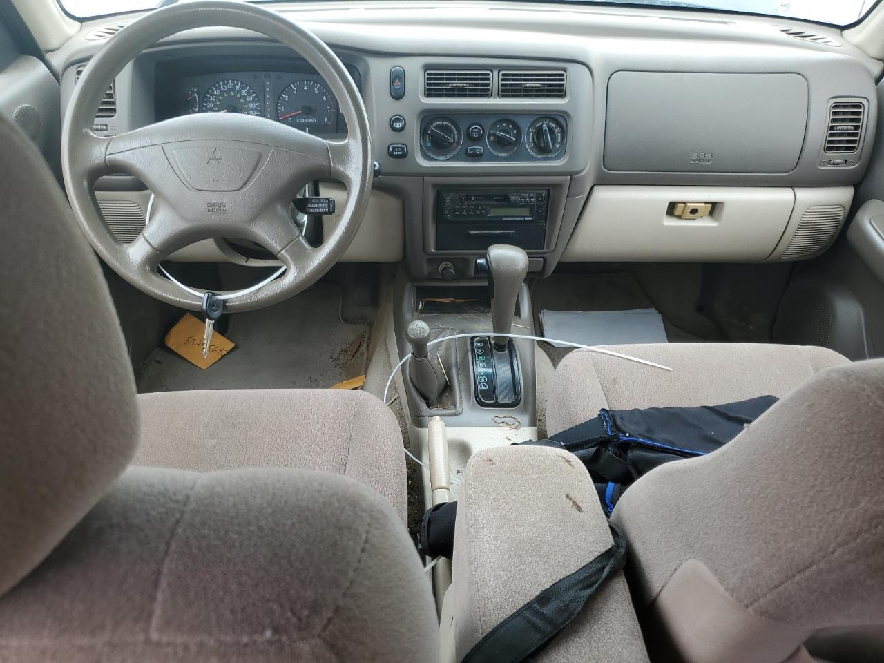 2001 Mitsubishi Montero Sport Es VIN: JA4MT21H61P056231 Lot: 53295685