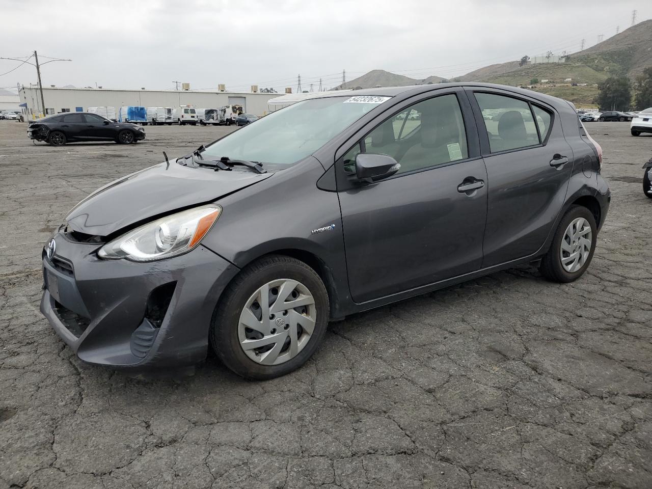 Colton, CA에서 판매 중인 2016 Toyota Prius C - All Over