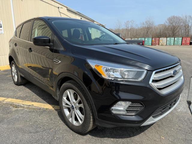  FORD ESCAPE 2019 Czarny