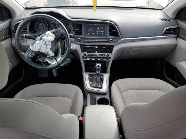  HYUNDAI ELANTRA 2019 Серебристый