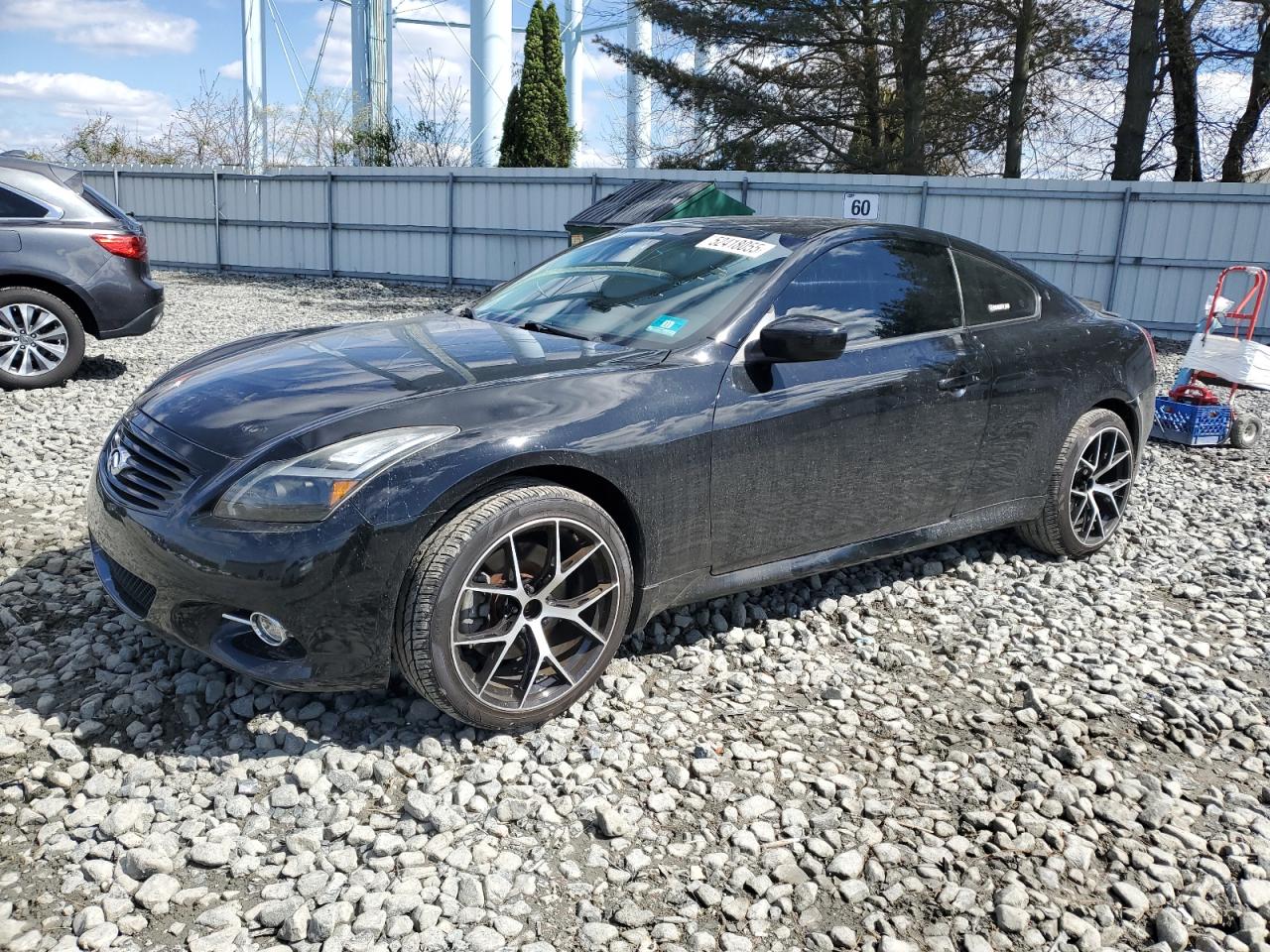 Windsor, NJ에서 판매 중인 2011 Infiniti G37 - Rear End