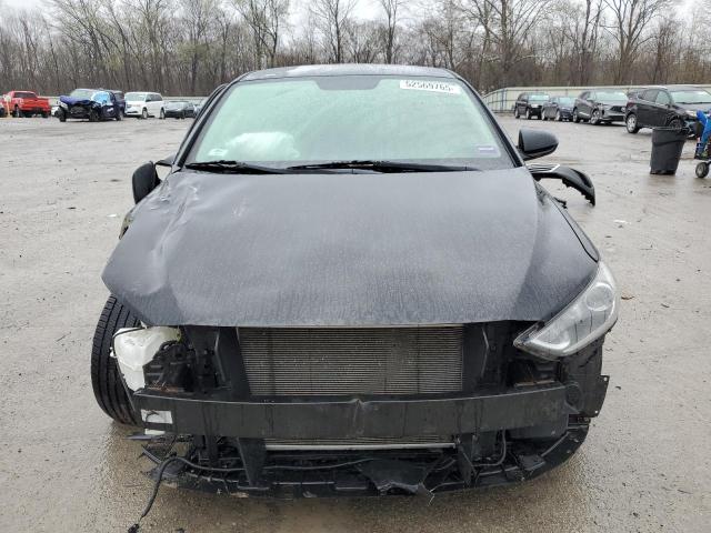  HYUNDAI ELANTRA 2018 Черный