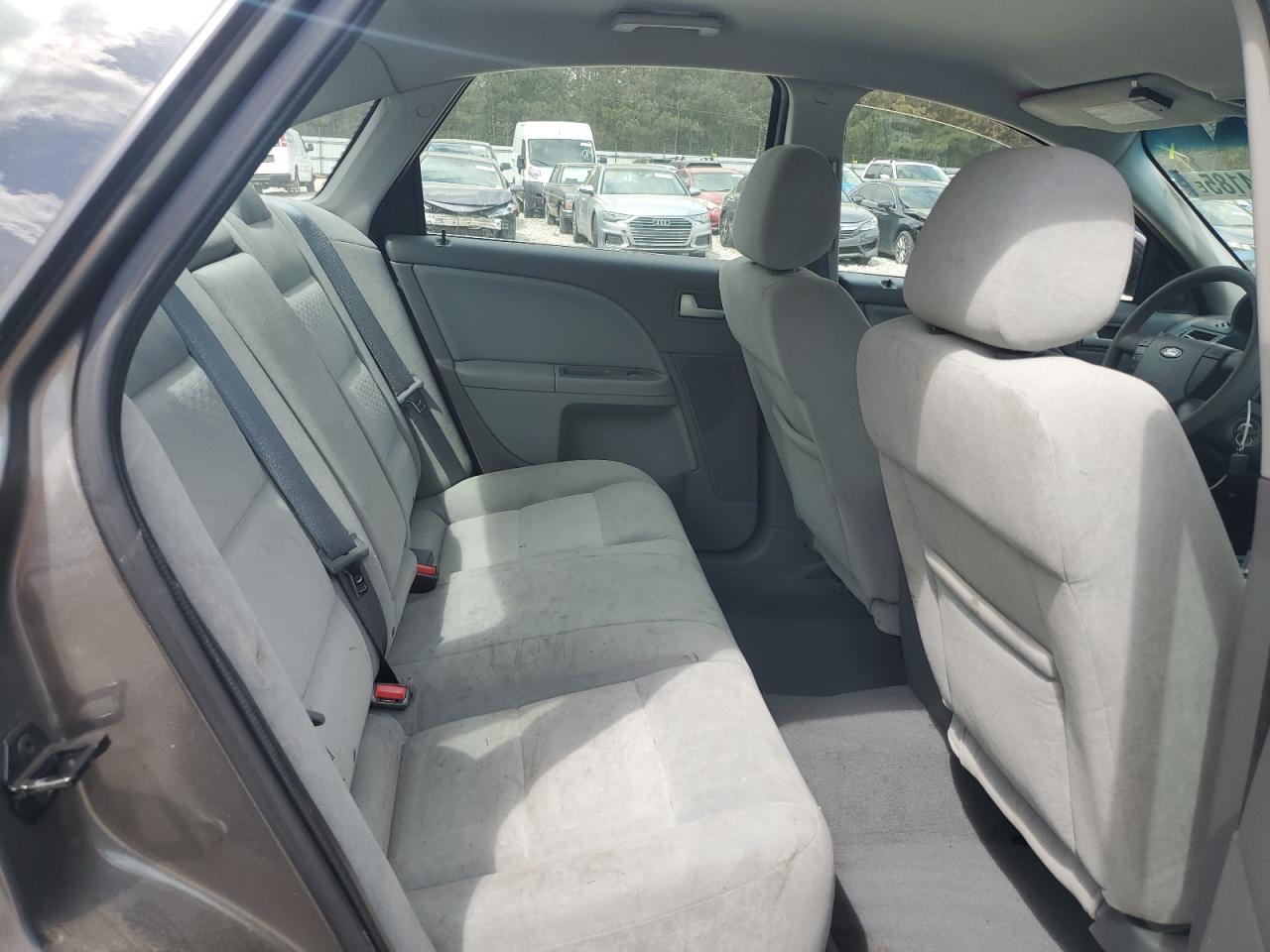 2005 Ford Five Hundred Se VIN: 1FAFP23185G185649 Lot: 51594185