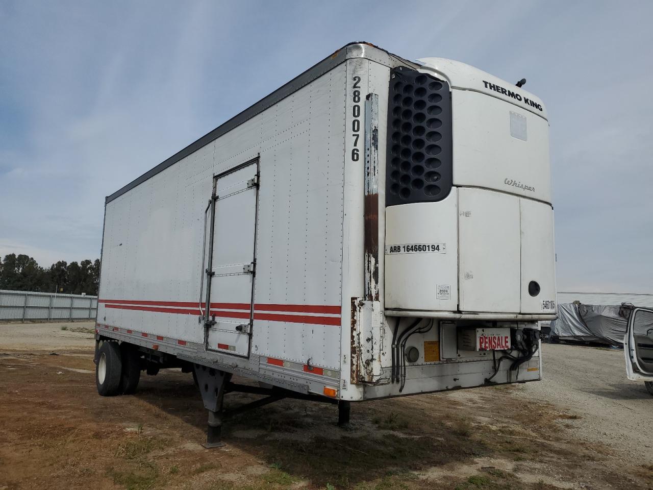2013 Utility Vs2Ra Refrigerated Van Trailer for Sale in Fresno, CA - Minor Dent/Scratches
