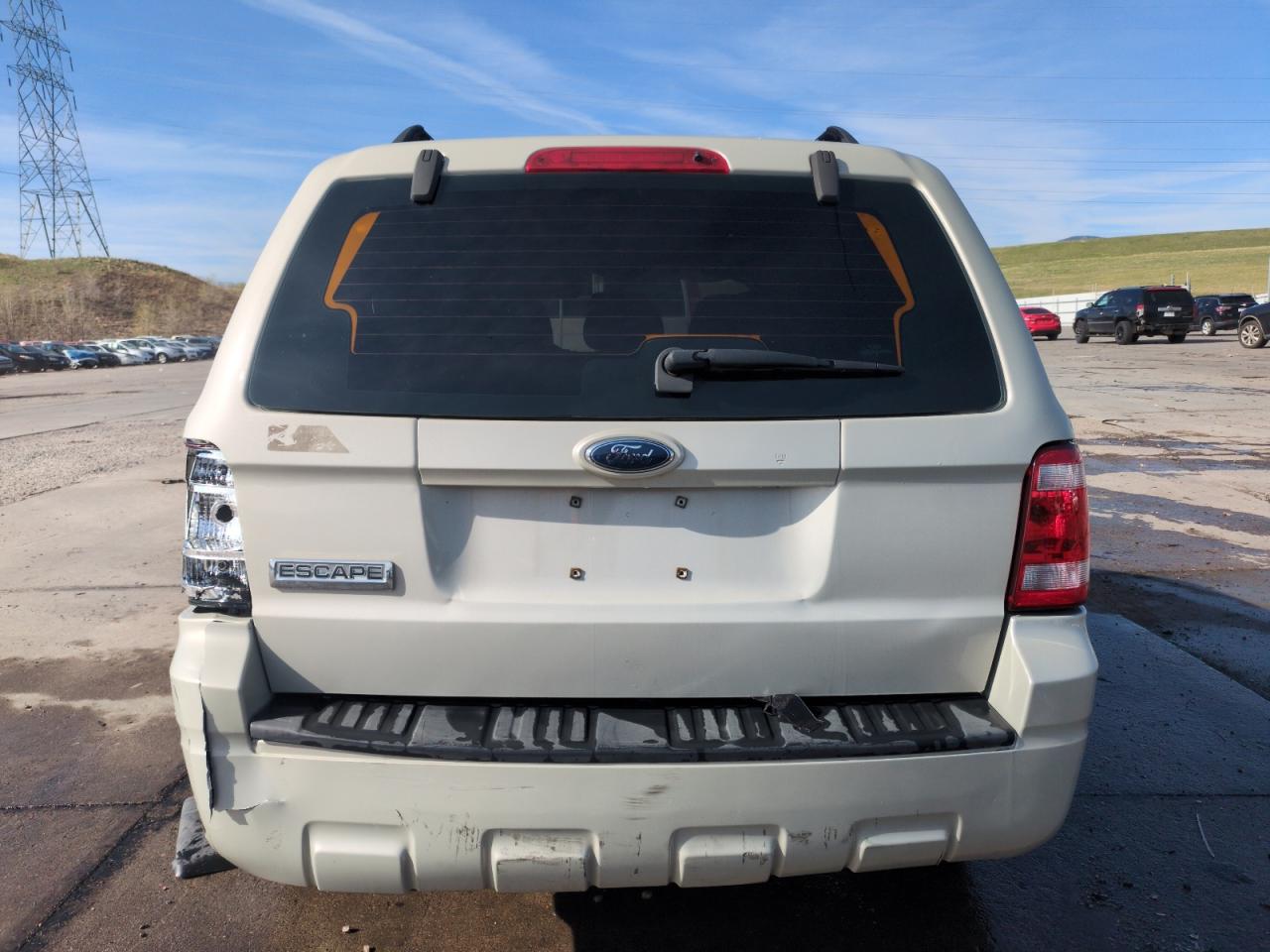 2008 Ford Escape Xls VIN: 1FMCU02Z18KC01642 Lot: 53728905