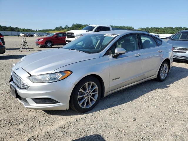 Седани FORD FUSION 2017 Сріблястий