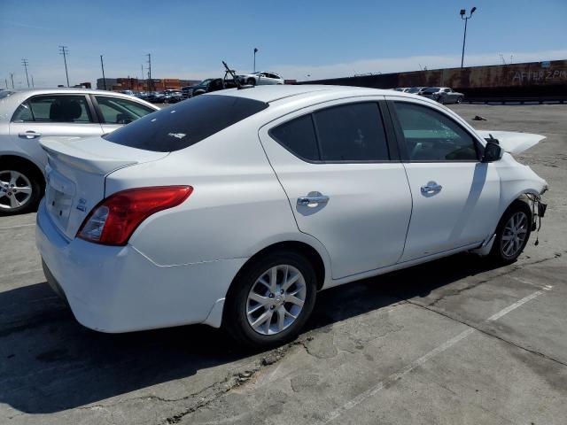  NISSAN VERSA 2017 White