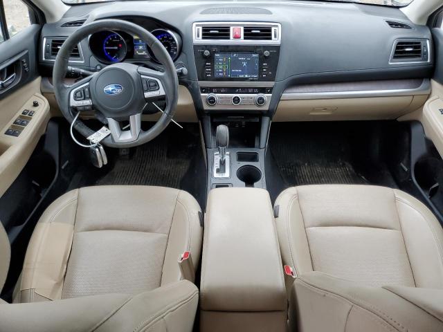  SUBARU OUTBACK 2017 Зеленый