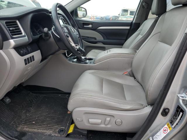  TOYOTA HIGHLANDER 2017 Silver