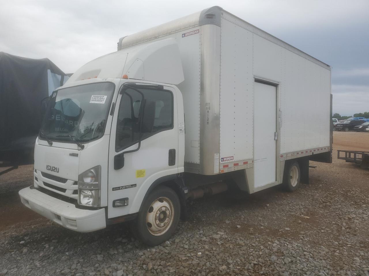 2017 Isuzu Npr Hd for Sale in Tanner, AL - Minor Dent/Scratches