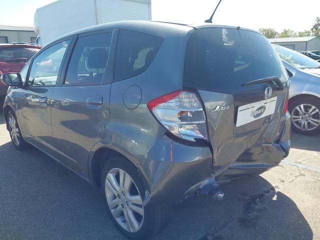 2015 HONDA JAZZ ES +