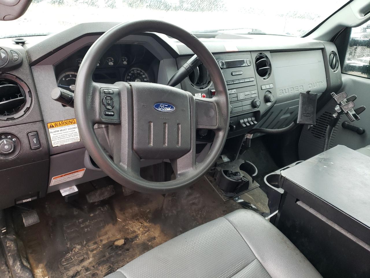 2015 Ford F450 Super Duty VIN: 1FDUF4GYXFEA17236 Lot: 49860255