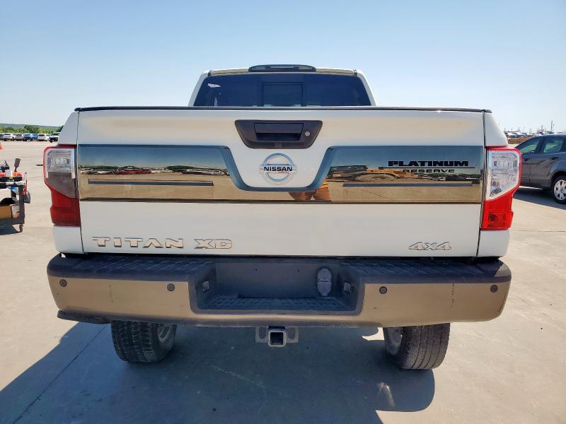 2017 NISSAN TITAN XD SL