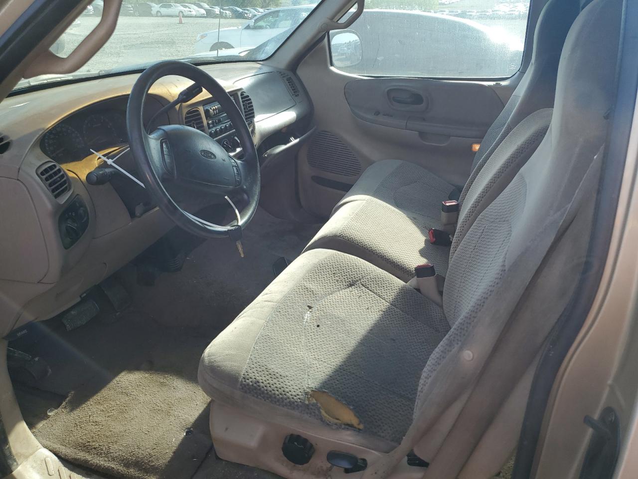 2000 Ford F150 VIN: 1FTRX17L6YNA33074 Lot: 52661105