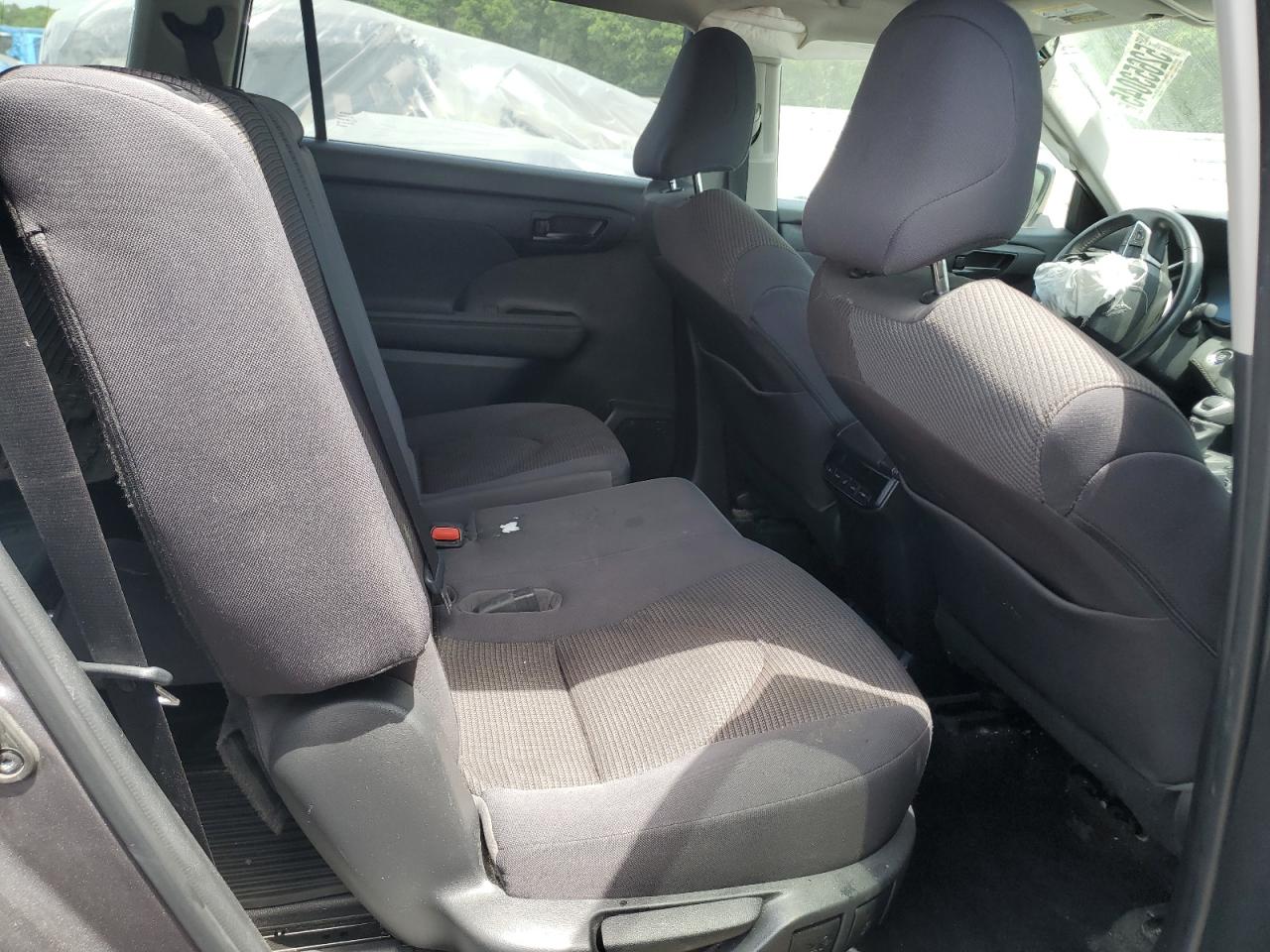 2023 Toyota Highlander L VIN: 5TDKDRAH5PS504878 Lot: 52653045