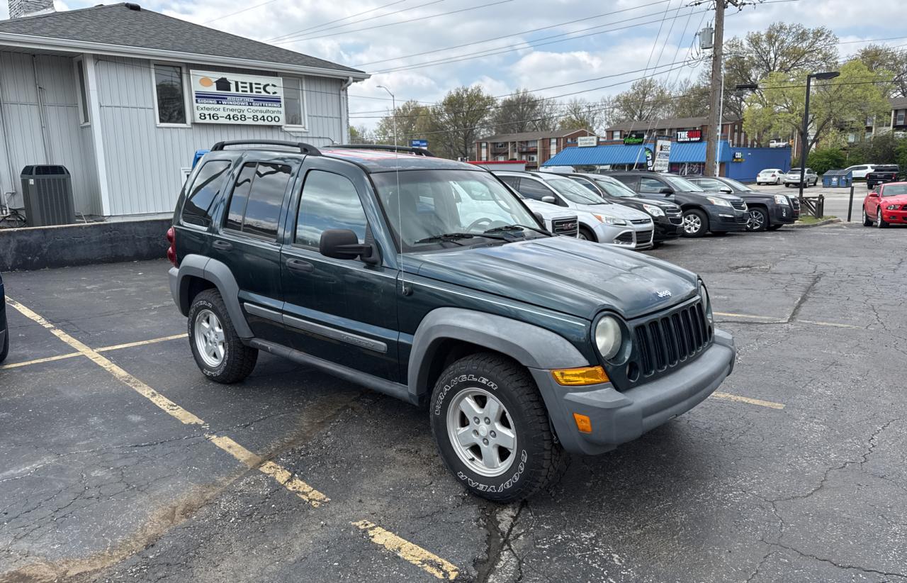 Kansas City, KS에서 판매 중인 2005 Jeep Liberty Sport - Normal Wear