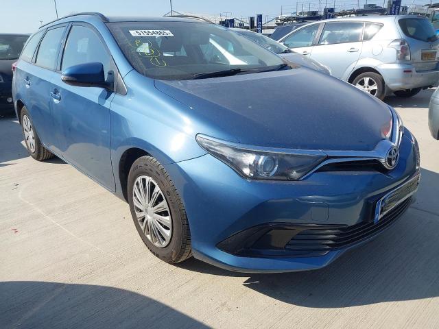 2015 TOYOTA AURIS ACTI