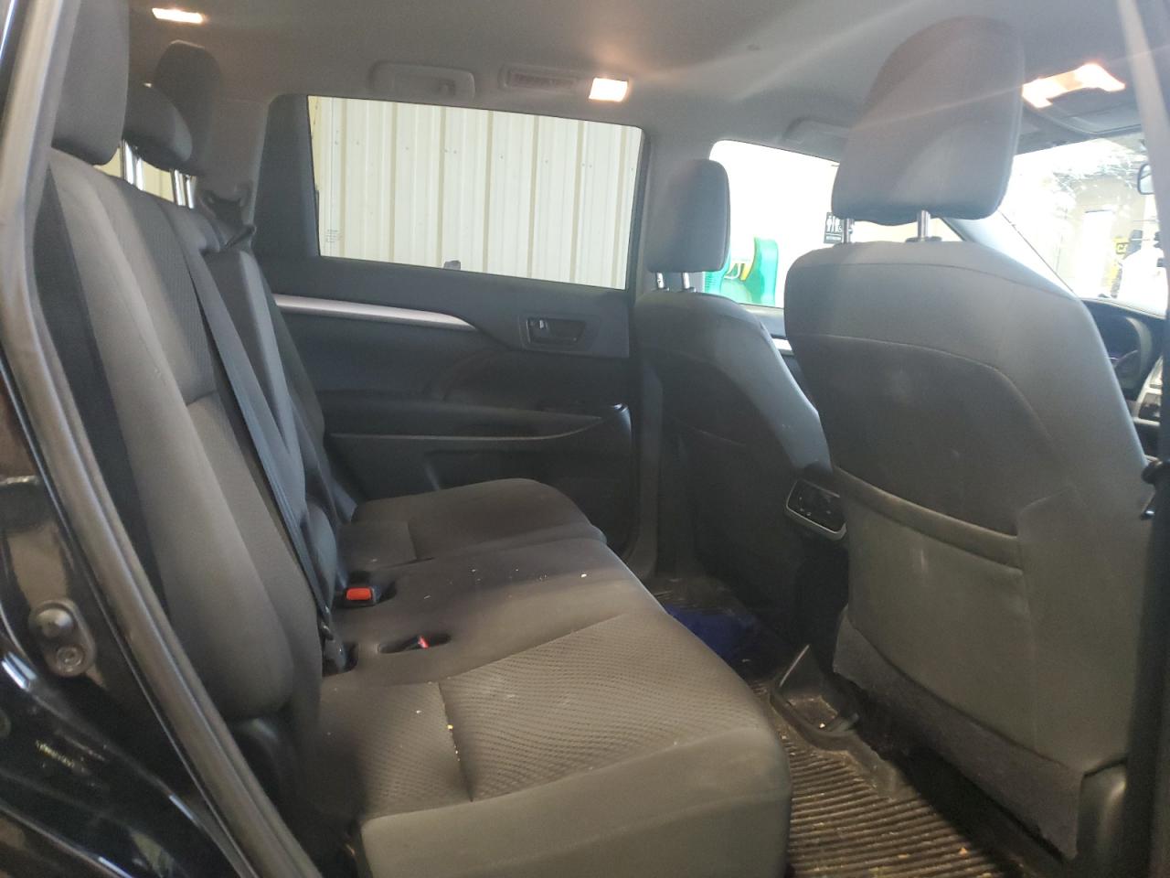 2017 Toyota Highlander Le VIN: 5TDZARFH8HS028689 Lot: 54598055