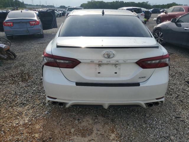  TOYOTA CAMRY 2021 White