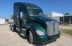 2018 Kenworth Construction T680 for Sale in Wilmer, TX - Minor Dent/Scratches